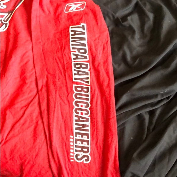 Buccaneers long sleeve - Picture 5 of 6